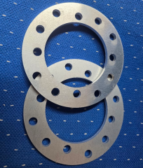 2 Spurplatten, Lochkreis 4x100, 4x110, 4x115, 6mm dick